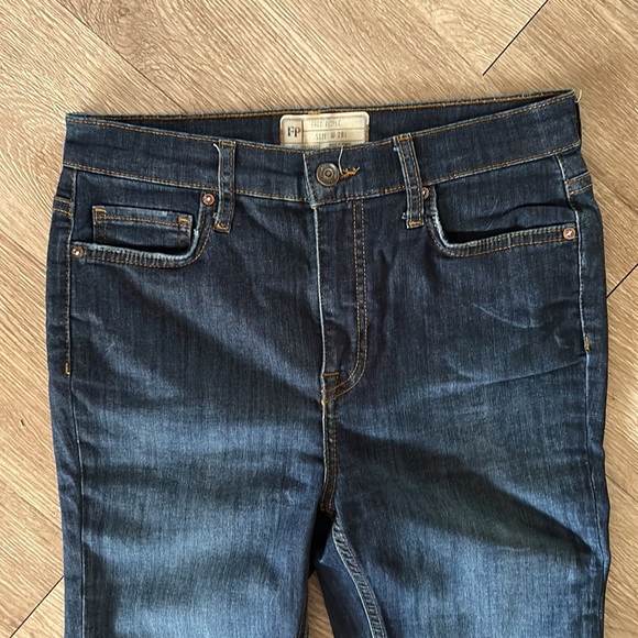 Free People Jeans - Picture 5 of 8
